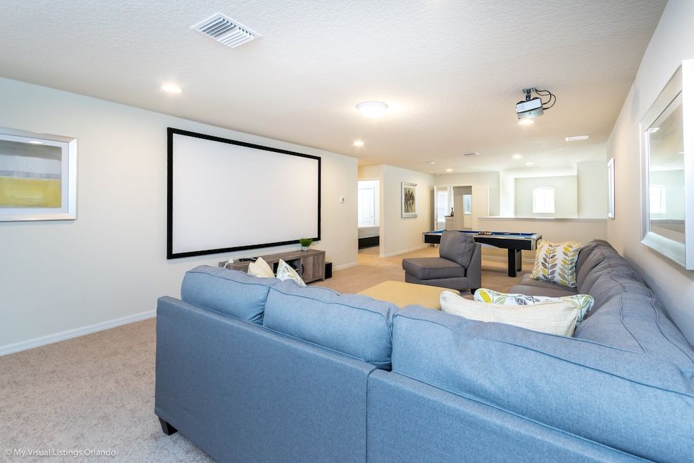 Beautiful 8 Bed Villa Pool & Spa Villa (1852NC 8 Bedroom 6 Bathroom Windsor) 27