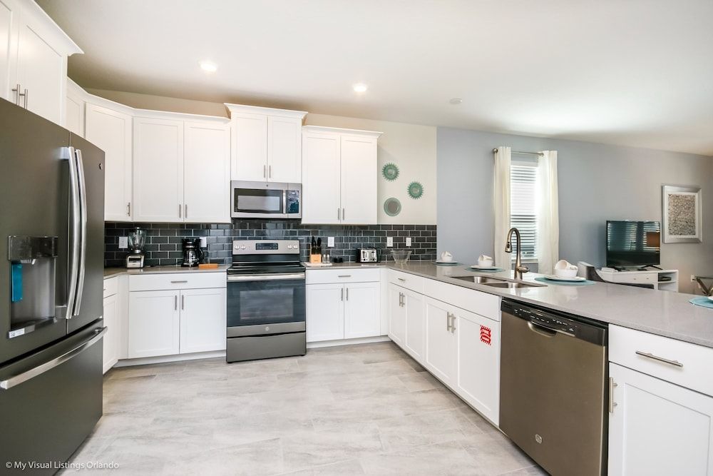 Champions Gate 8 Bedroom Villa (1580PD New Amazing Champions Gate 8 B) 12