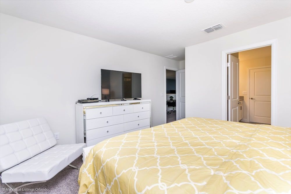 Champions Gate 8 Bedroom Villa (1580PD New Amazing Champions Gate 8 B) 10