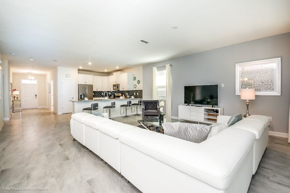 undefined Champions Gate 8 Bedroom 7