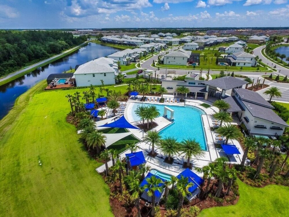 2618ca New Ultimate 10 Bedroom 8 Bathroom Resor Villa 17