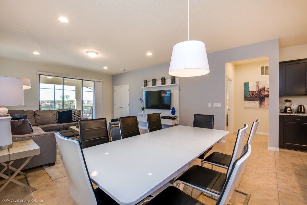 undefined 7 BD 5.5 BH Villa Game Room Pool Spa 6