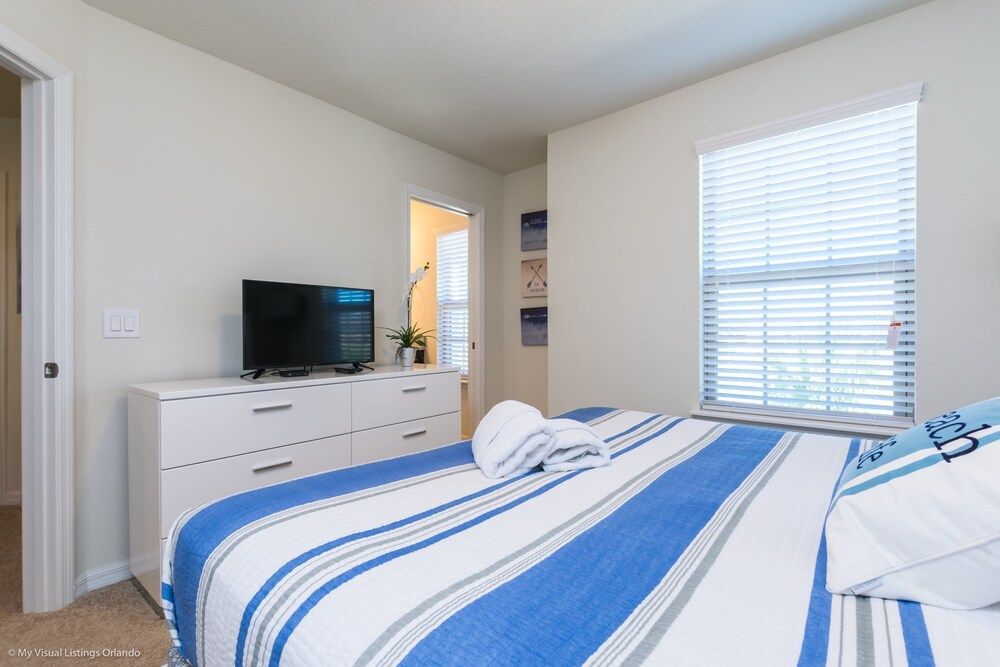 7 BD 5.5 BH Villa Game Room Pool Spa Villa (1792LIMA) 5