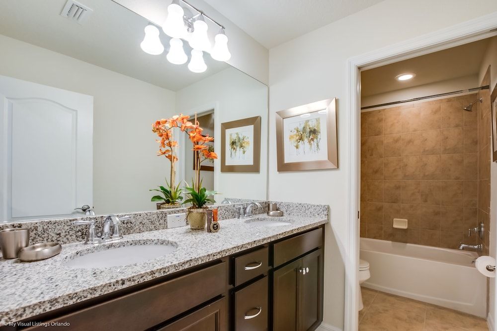 7 BD 5.5 BH Villa Game Room Pool Spa Villa (1792LIMA) 25