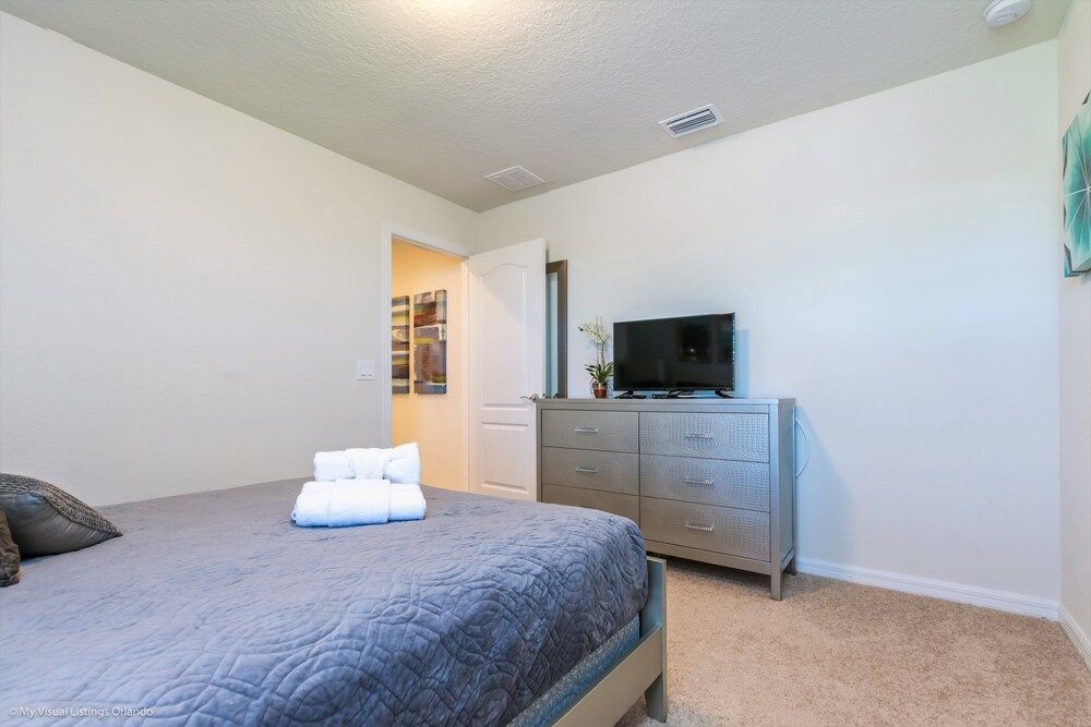 7 BD 5.5 BH Villa Game Room Pool Spa Villa (1792LIMA) 6