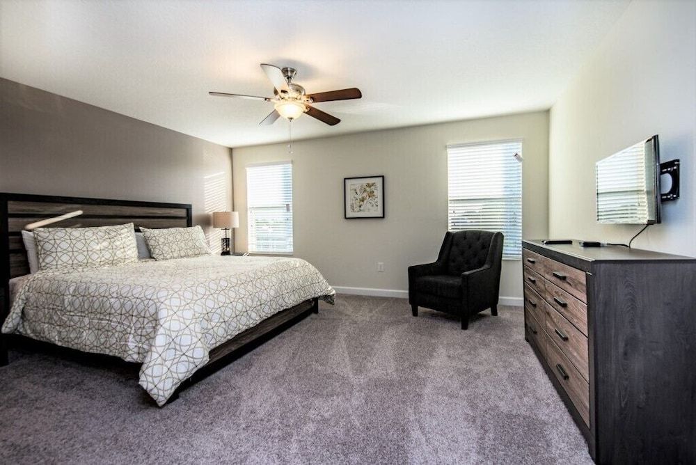 undefined 6 Bdrm 5 Bath Golf Resort 7