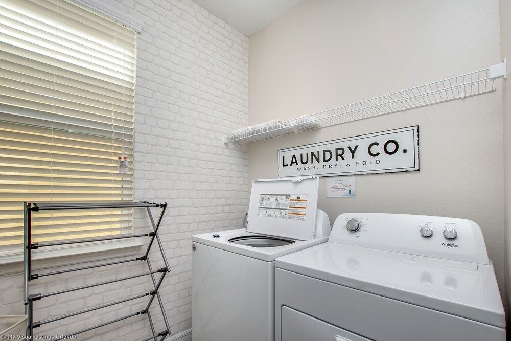 Spectacular 6 Bedroom 5 Bathroom House Villa (1504 new Luxury 6 Bed Villa with Poo) 25