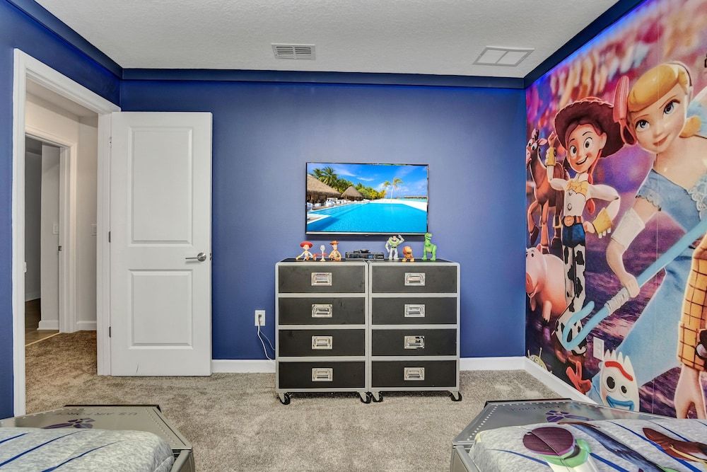 Champions Gate 9 Bedroom Villa with Pool & Spa Villa (8844CRUDEN) 26