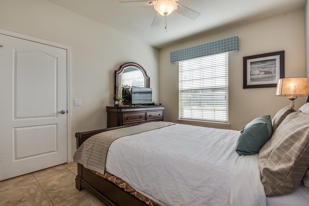 undefined Townhome W/private Pool & Free On-site Water Park! 3