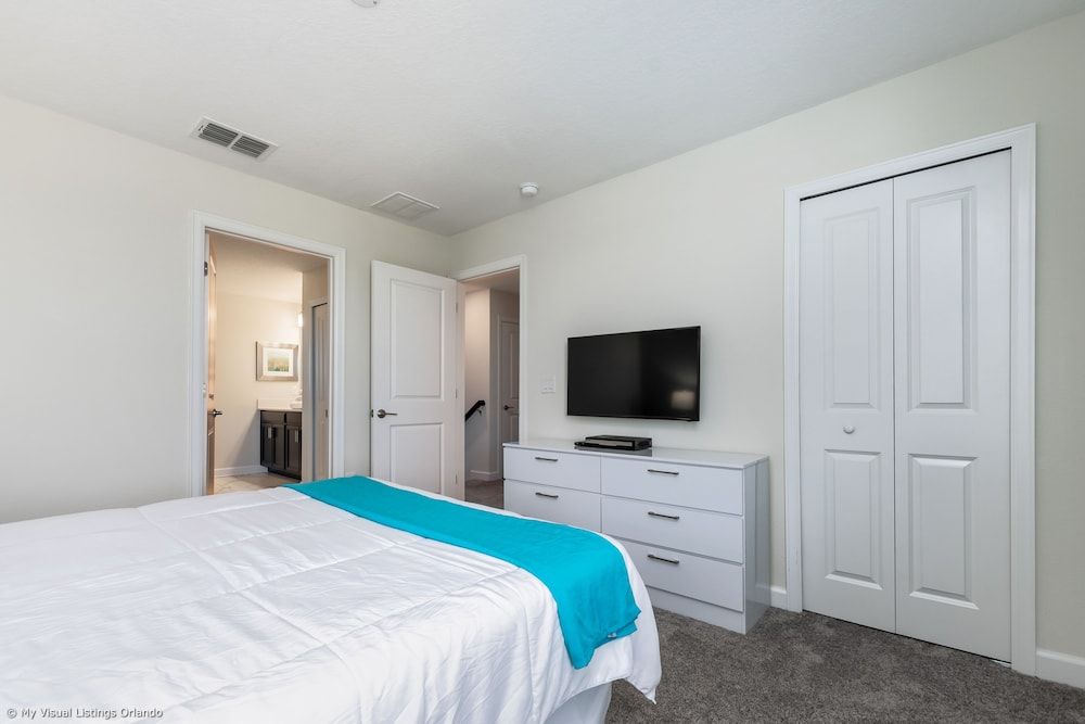 Ultimate 8 Bedroom Champions Gate Villa 8831in Villa (8831INTER) 4