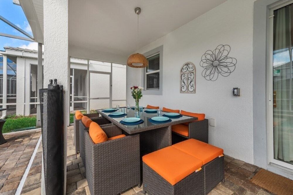 undefined 6 Bdrmgolf Coursegated Resort 9