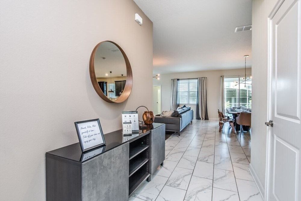 undefined 6 Bdrmgolf Coursegated Resort