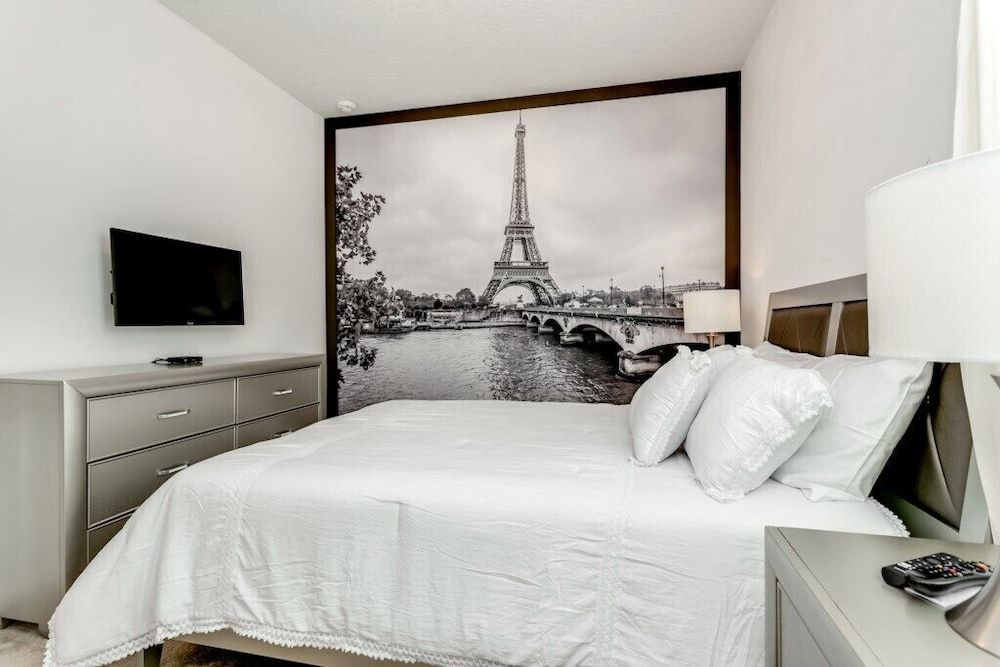 518mb New and Modern 8 Bedroom 5 Bathroom Villa Villa