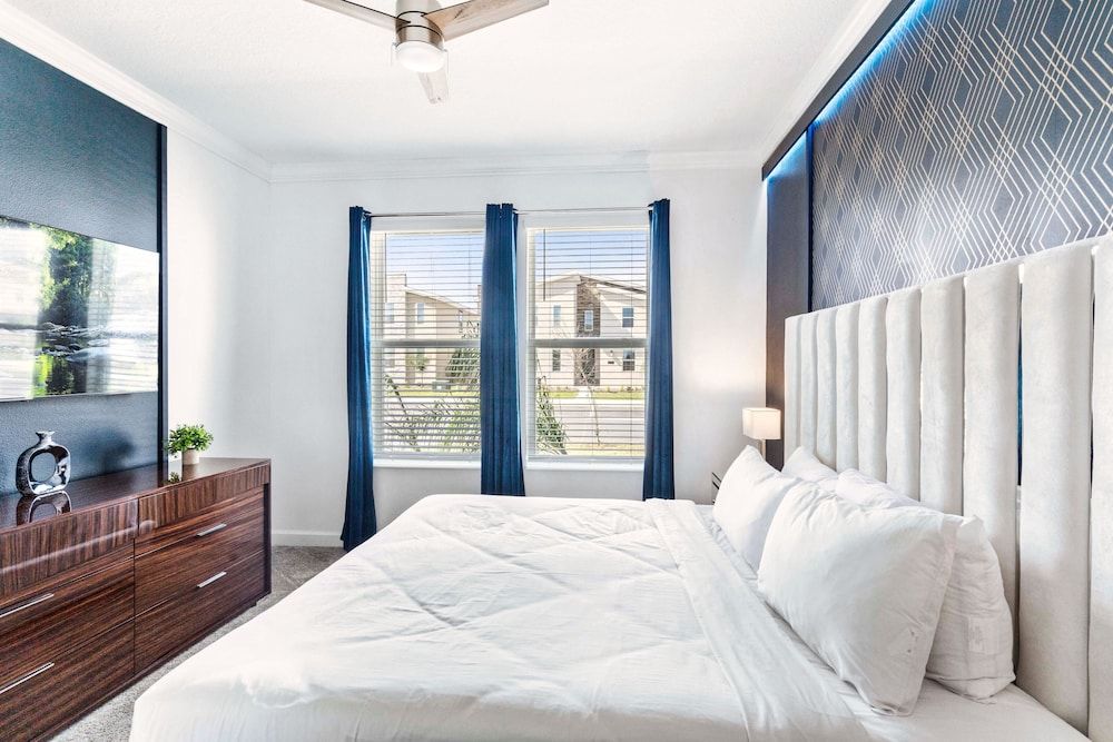 9183 Sommerset Hills Drive House (6 Bedrooms) 14