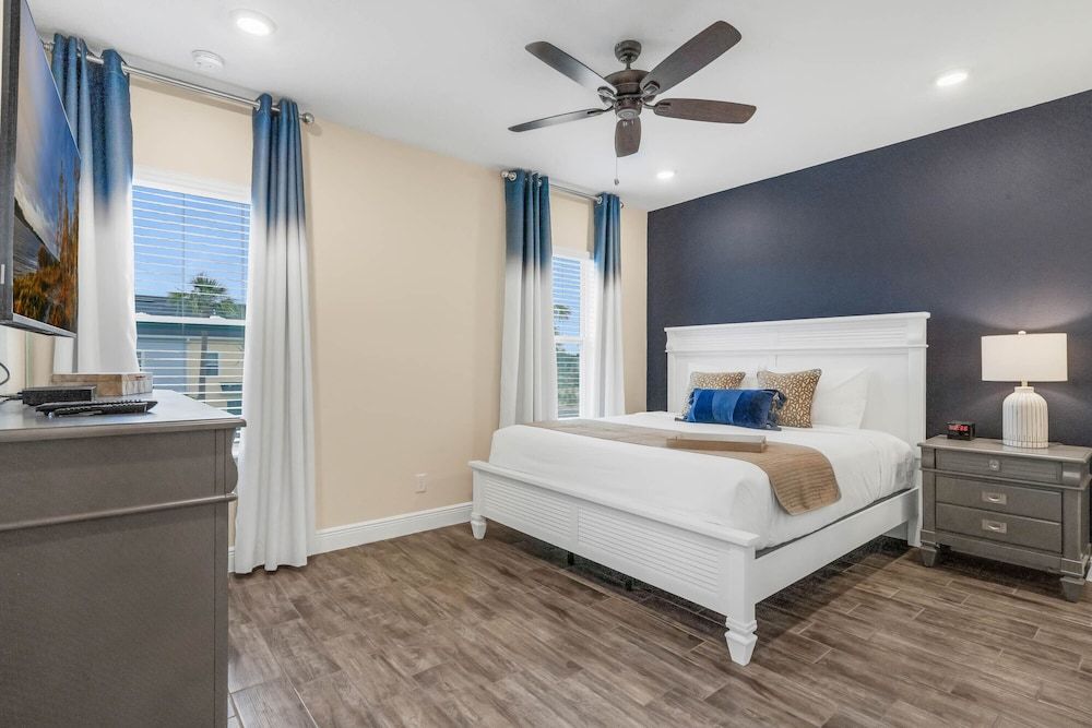 Caribbean Dreamin Vibrant Margaritaville Resort Townhome, Multiple Beds, Patio, Garden View (Caribbean Dreamin) 2