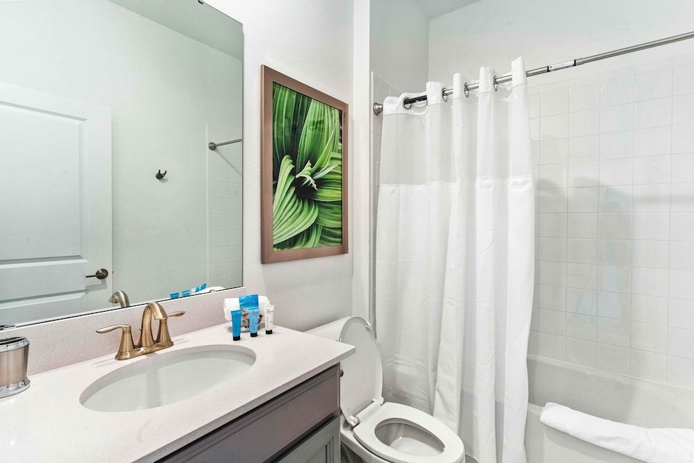 9203 Sommerset Hills Drive House (5 Bedrooms) 16