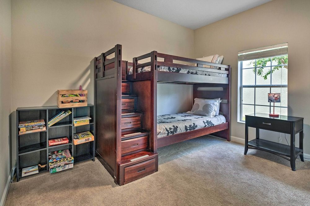 Kissimmee Oasis w/ Heated Pool ~ 7 Mi to Disney! House (5 Bedrooms) 18