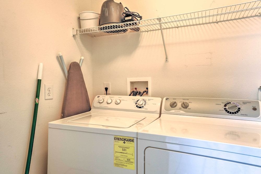 undefined Kissimmee Home w/ Private Pool ~ 4 Mi to Disney! 2