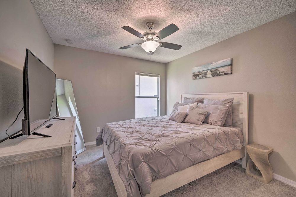 undefined Kissimmee Getaway w/ Pool ~ 7 Mi to Disney! 10