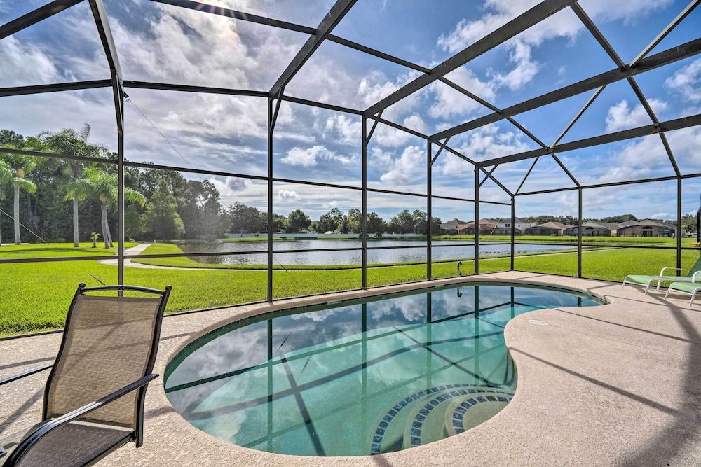 undefined Kissimmee Getaway w/ Pool ~ 7 Mi to Disney! 9