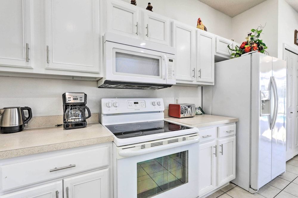 undefined Kissimmee Home w/ Pool < 9 Mi to Disney World! 6