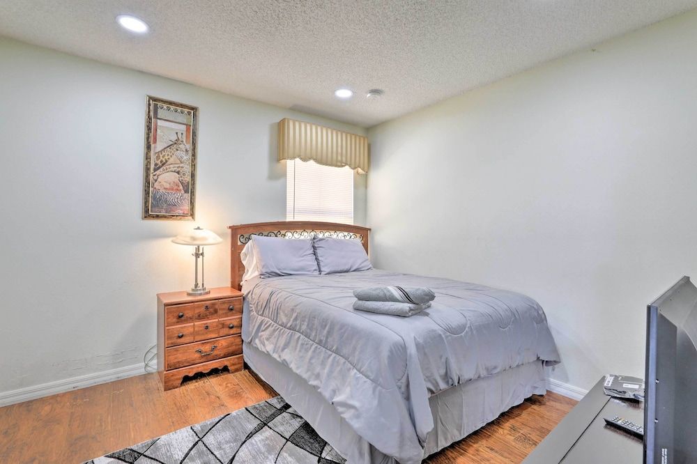 Kissimmee Home w/ Pool < 9 Mi to Disney World! House (Multiple Bedrooms) 7