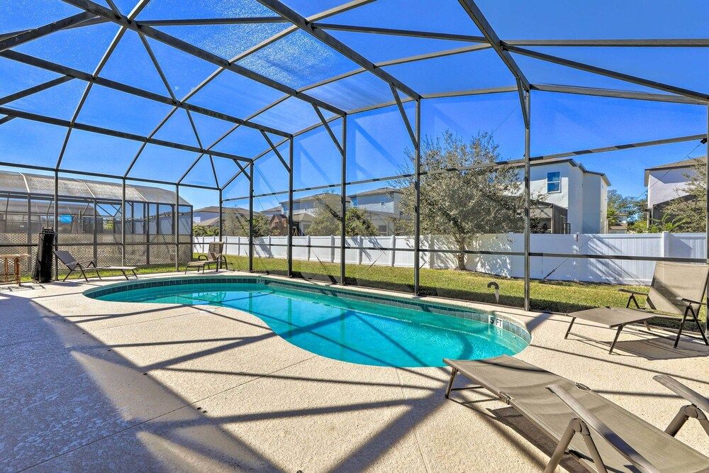 undefined Kissimmee Home w/ Pool < 9 Mi to Disney World! 9