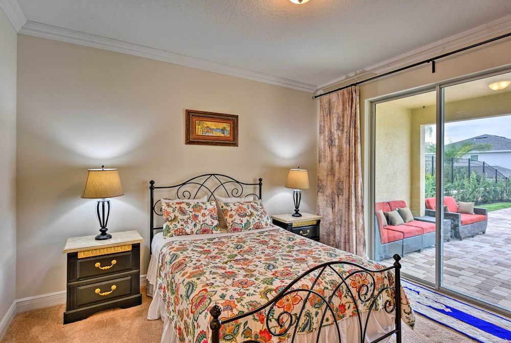 undefined Kissimmee Oasis w/ Patio ~ 5 Mi to Disney! 7