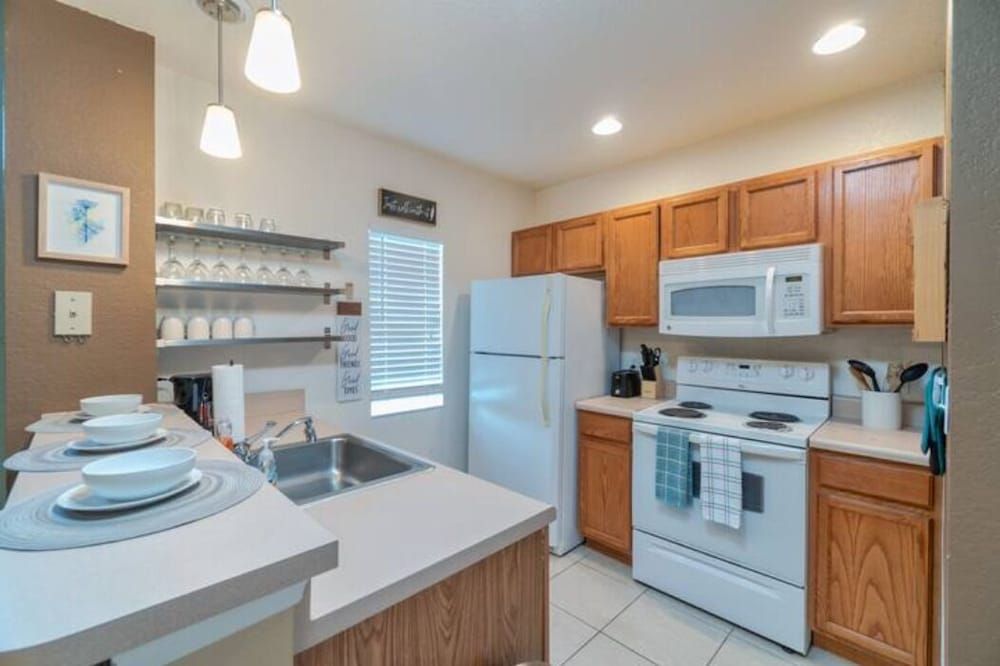 undefined Seven Dwarfs Vacations Resort 9