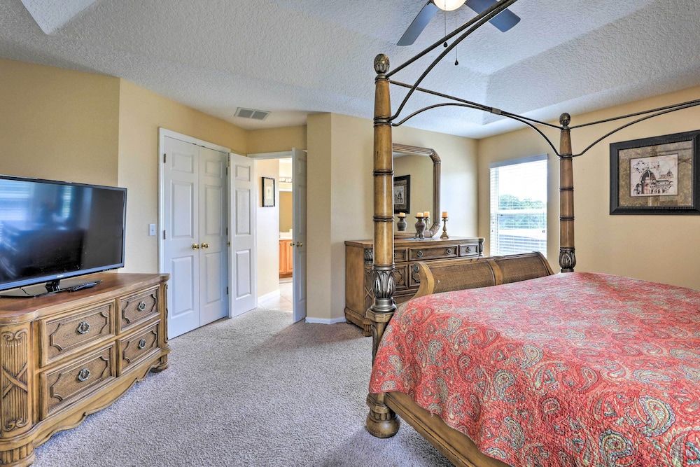 Spacious Kissimmee Family Home w/ Game Room & Pool House (Multiple Bedrooms) 10