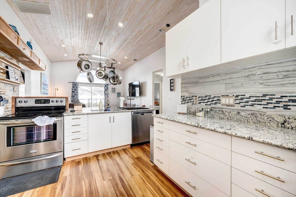 undefined Kissimmee Retreat w/ Private Basketball Court! 8