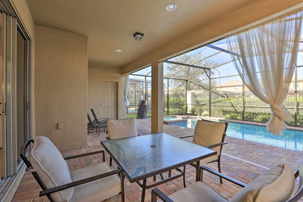 undefined Disney Family Fun w/ Lanai & Games: 8 Mi to Parks! 8