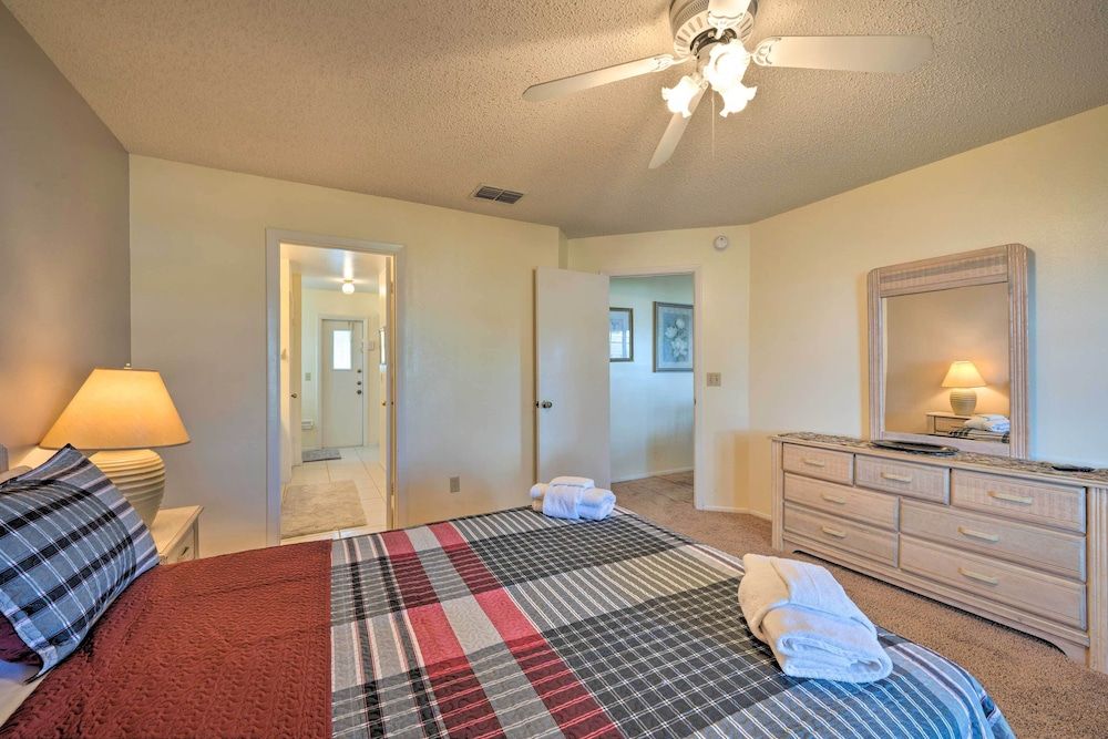 undefined Kissimmee Home w/ Pool & Game Room, 5 Mi to Parks! 5