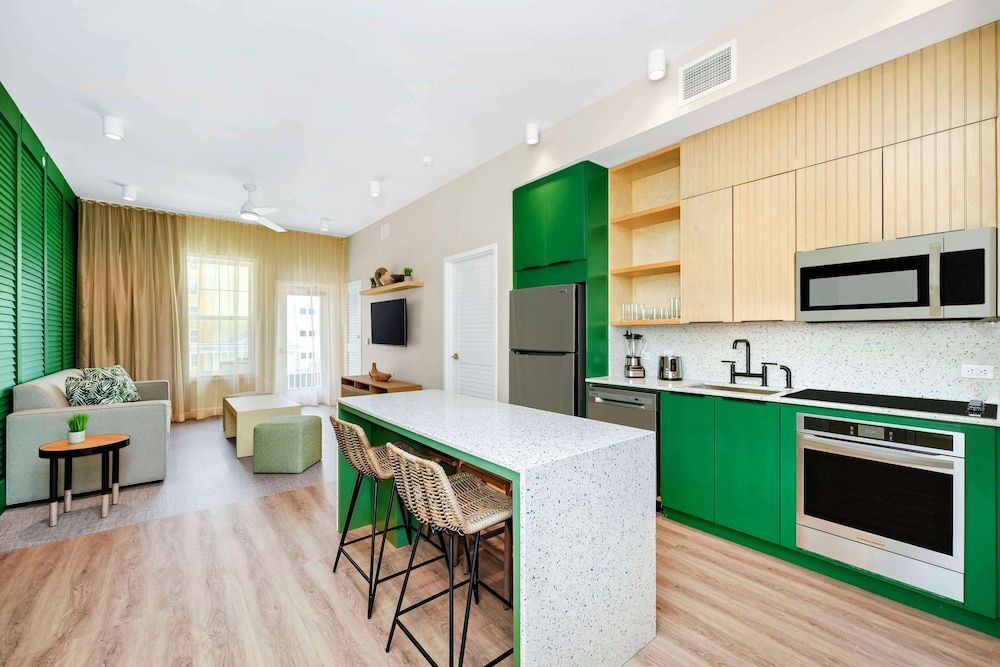 Embassy Suites By Hilton Orlando Sunset Walk