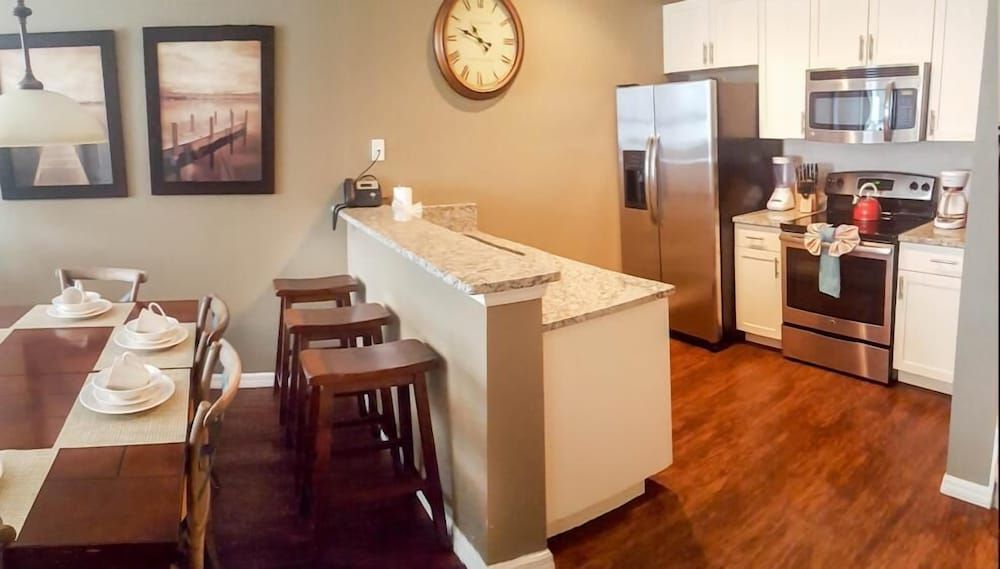 Villa Rios Camilo - Lucaya Village Apartment 8