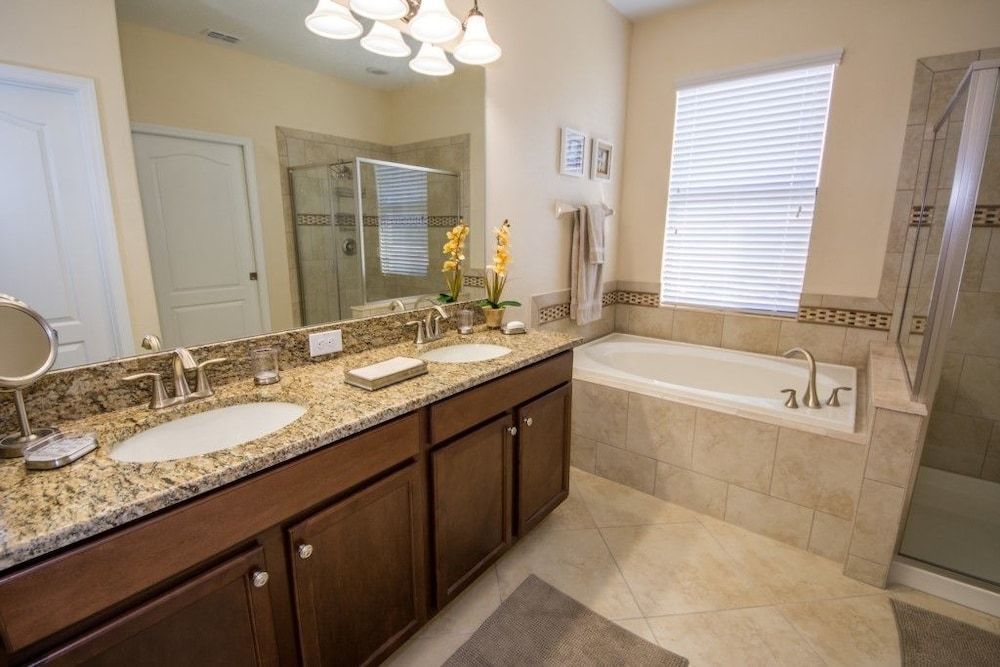 undefined Apartment & Town Homes Close to Disney 9