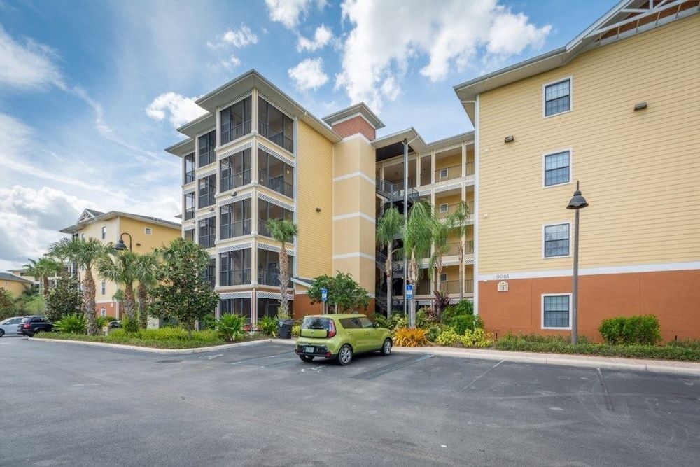 undefined Apartment & Town Homes Close to Disney 4