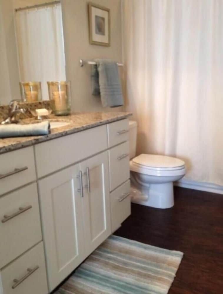 Villa Kaluh - Lucaya Village Apartment 11