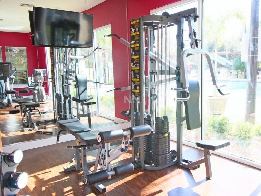 Fv60025 - Lucaya Village - 3 Bed 2 Baths Apartment Family Condo, Hot Tub, Garden Area 9