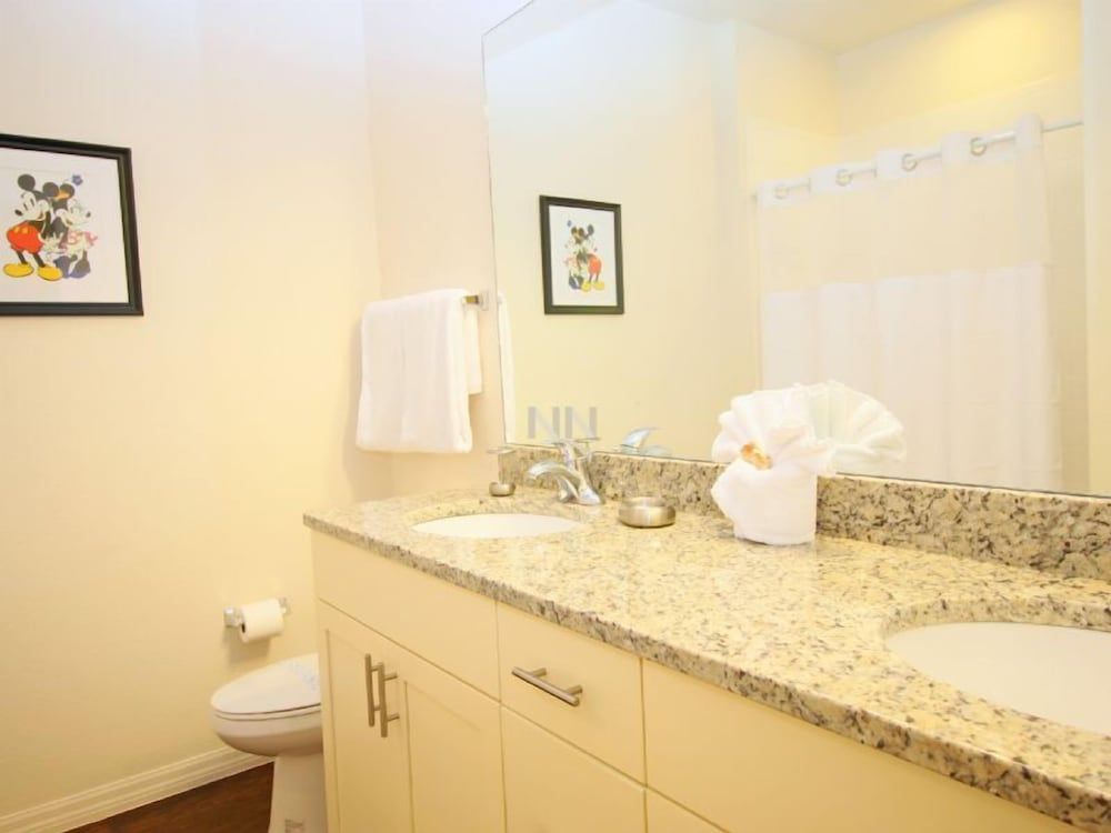 Fv60025 - Lucaya Village - 3 Bed 2 Baths Apartment Family Condo, Hot Tub, Garden Area 8