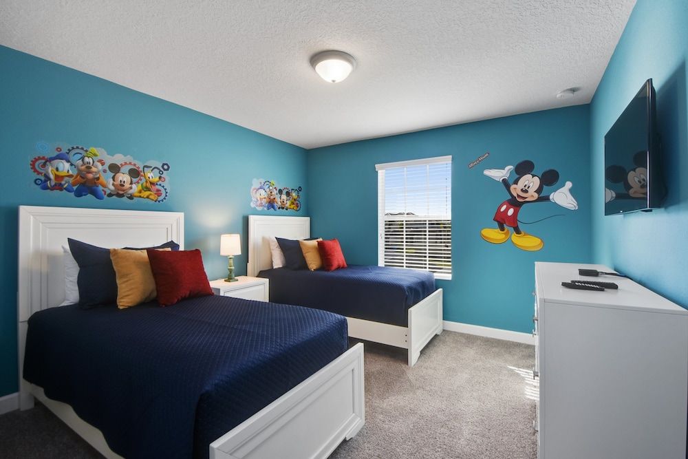 Charming Vacation Townhome with Pool CG1576 Townhome, 4 Bedrooms 3