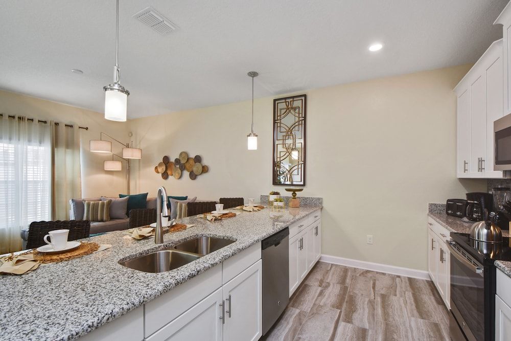 undefined Charming Vacation Townhome with Pool CG1576 4