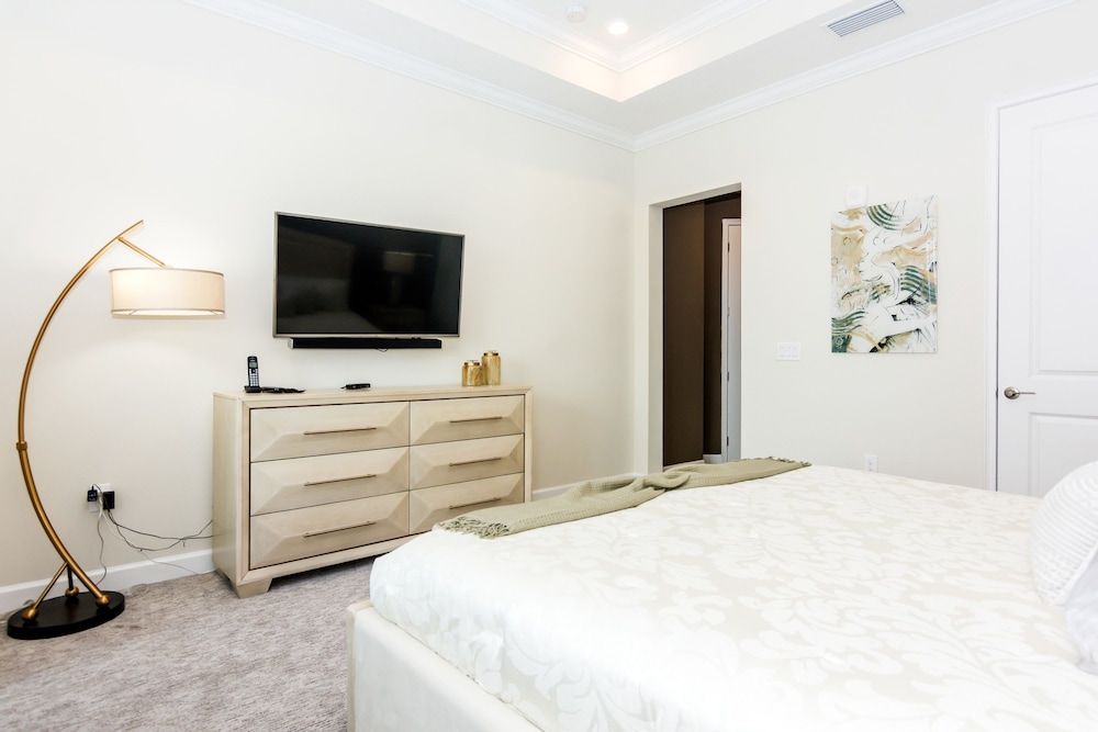 Condo, 4 Bedrooms