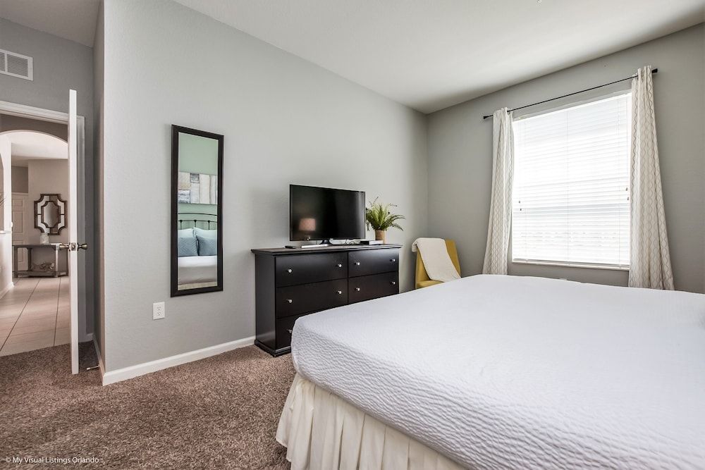 Lakeview Gardens Apartment (3 Bedrooms) 6