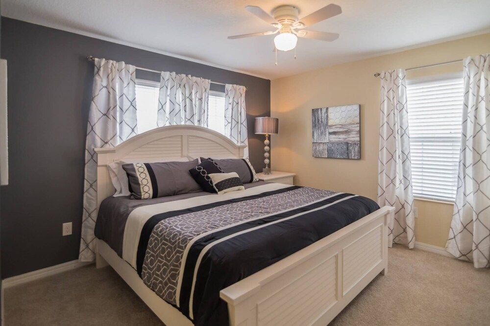 Storey Lake by PRP Apartment (4882 Storey Lake) 2