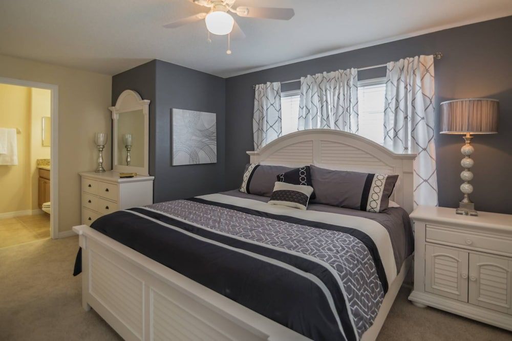 Storey Lake by PRP Apartment (4882 Storey Lake) 3