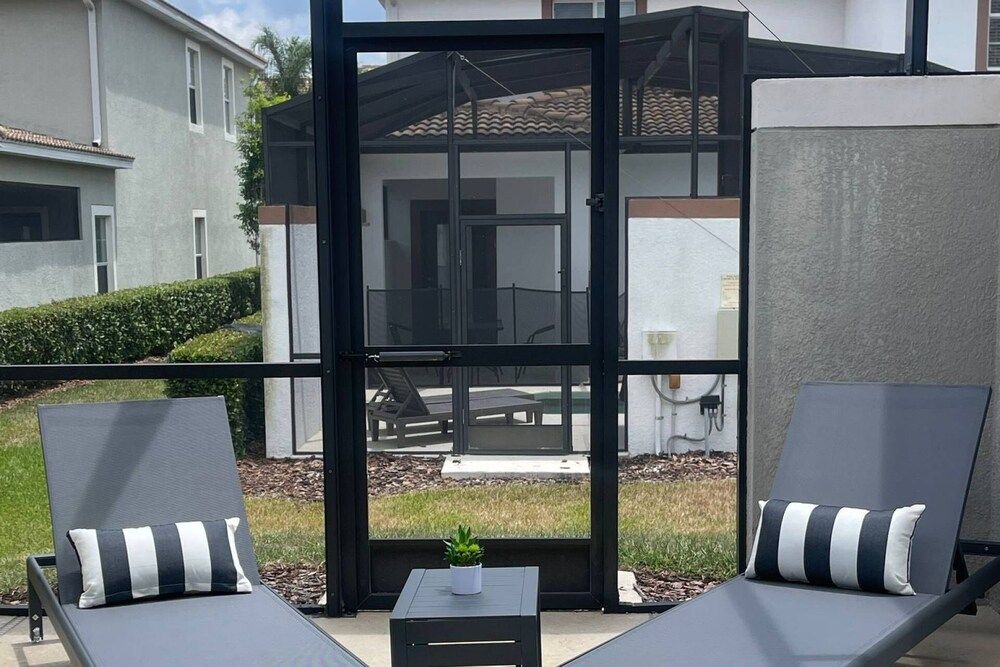 Storey Lake by PRP Apartment (4882 Storey Lake) 9