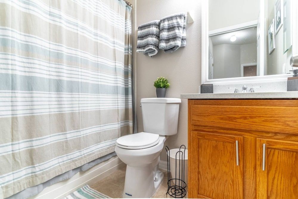 7526 Oakwater Apartment (7526 Oakwater) 11