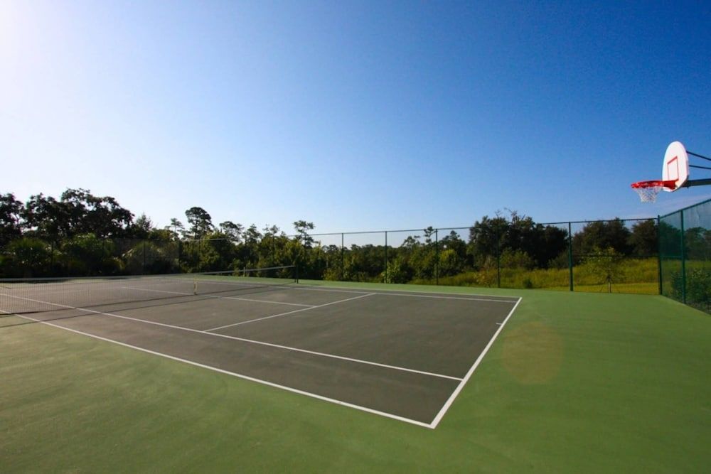 undefined 7526 Oakwater