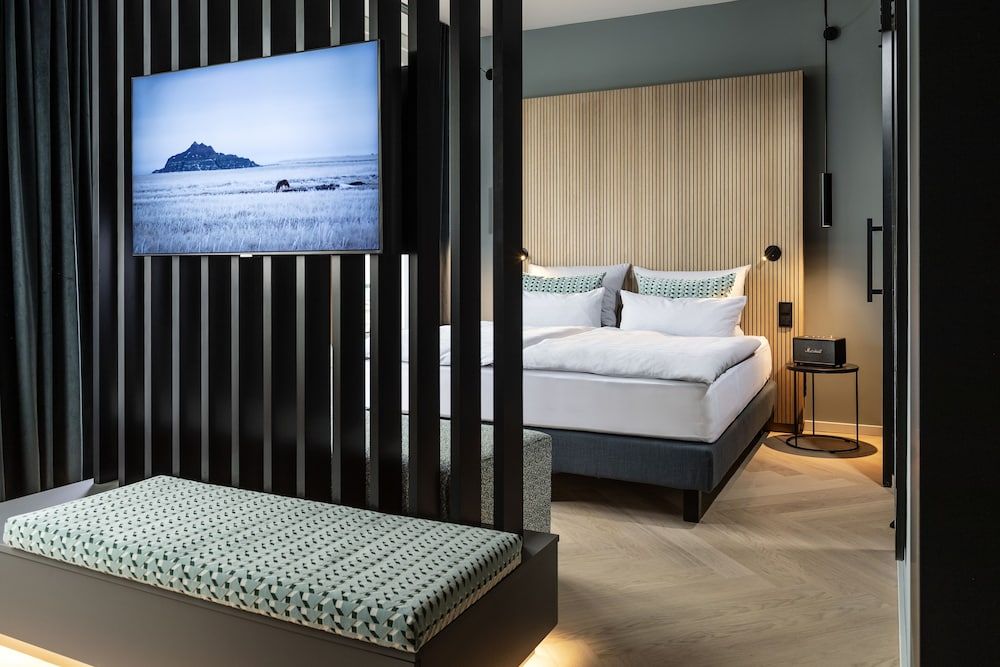 undefined Clipper Boardinghouse – Hamburg-Michel 8